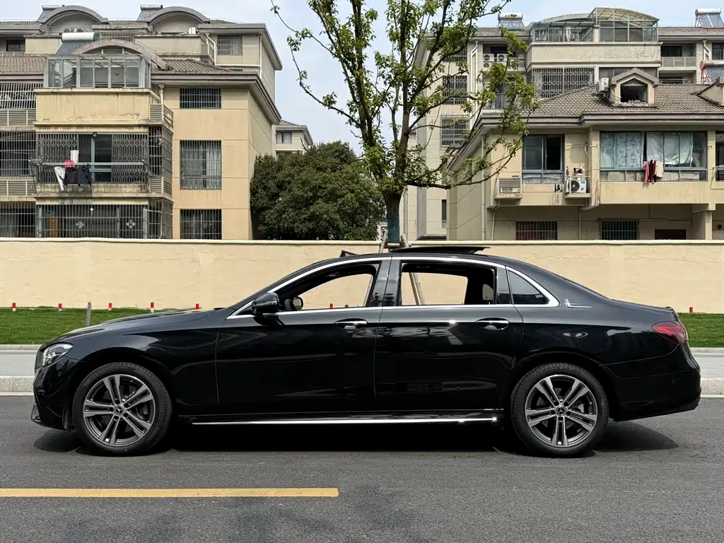 Mercedes-Benz E-Class 2023 facelift E 260 L sporty купить на сайте DeffCars