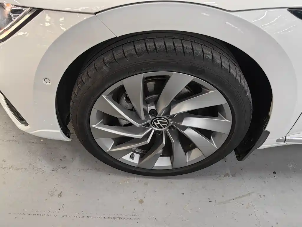 FAW-Volkswagen CC 2021 380TSI Dazzling Edition купить на сайте DeffCars