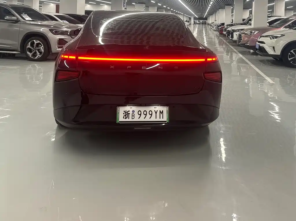 Xpeng P7 2022 586G купить на сайте DeffCars