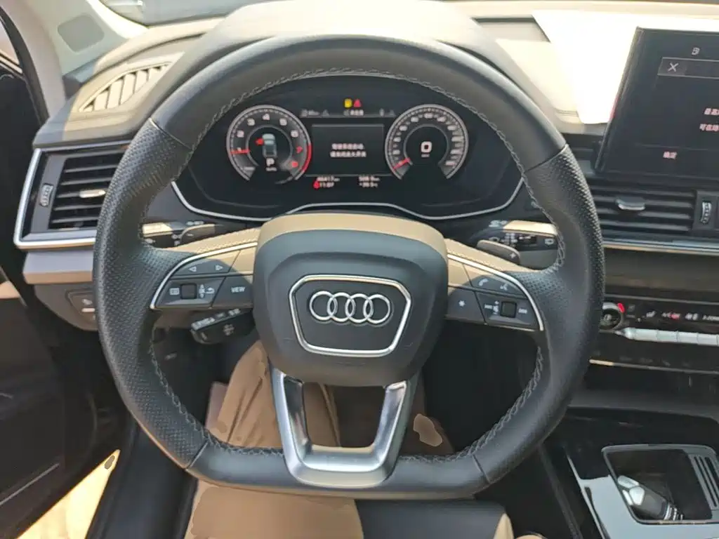 Audi Q5L 2022 facelift 45T luxury and dynamic model купить на сайте DeffCars