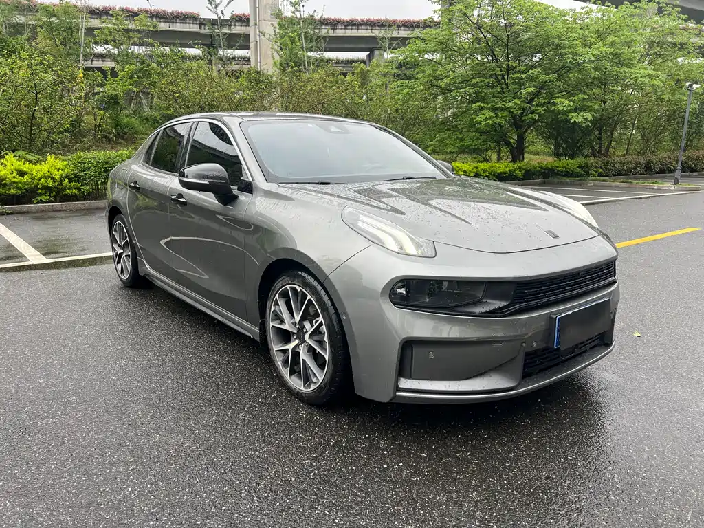 Lynk & Co 03 2021 2.0TD Automatic Champion Edition купить на сайте DeffCars