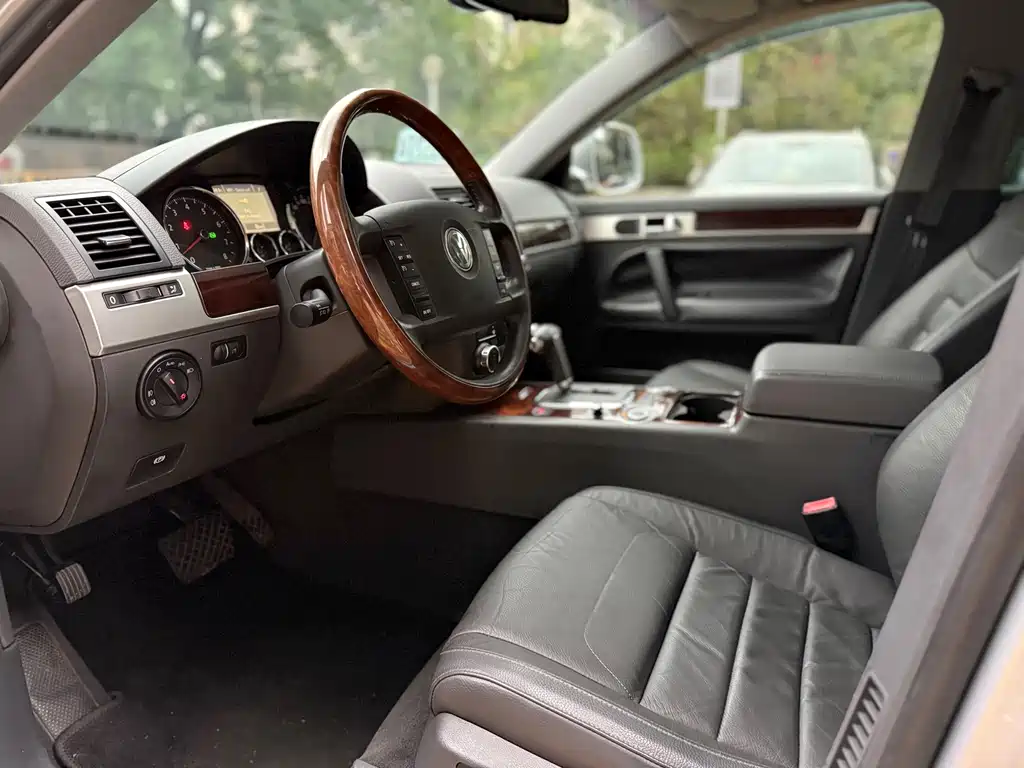 Touareg 2010 3.6 Limited Luxury Edition купить на сайте DeffCars