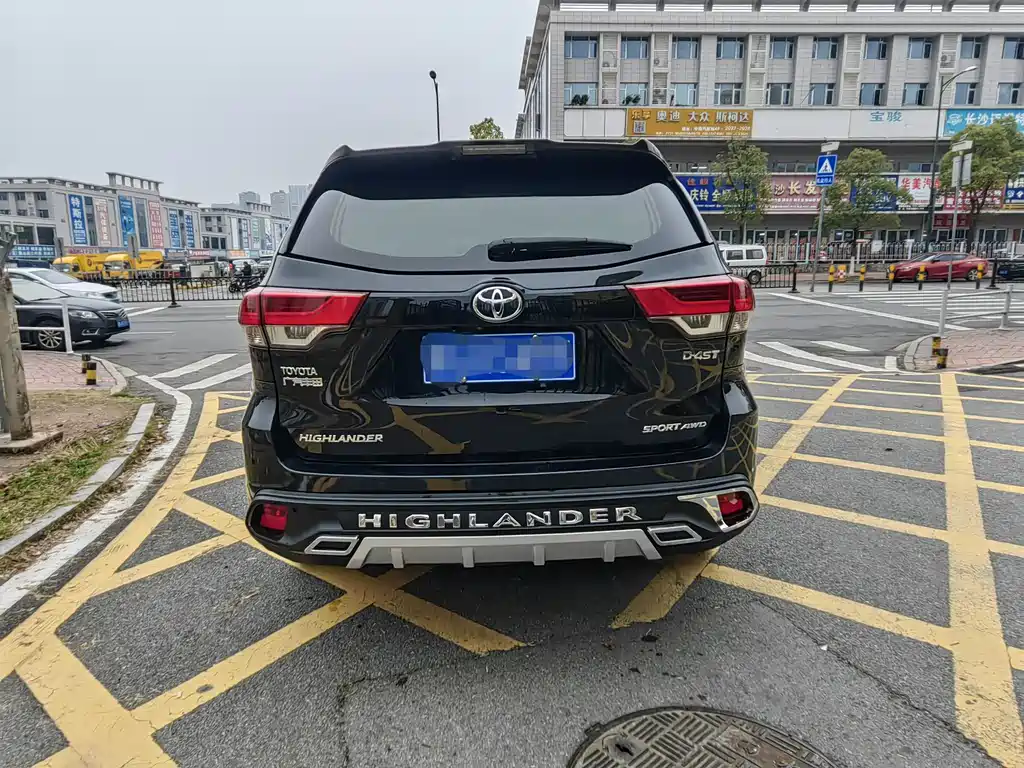 Highlander 2018 2.0T four-wheel drive luxury version 7 seats National V купить на сайте DeffCars