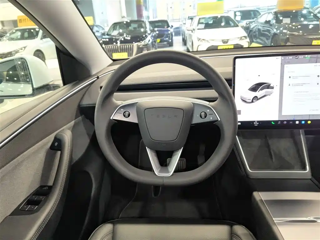 Model Y 2025 rear-wheel drive version купить на сайте DeffCars