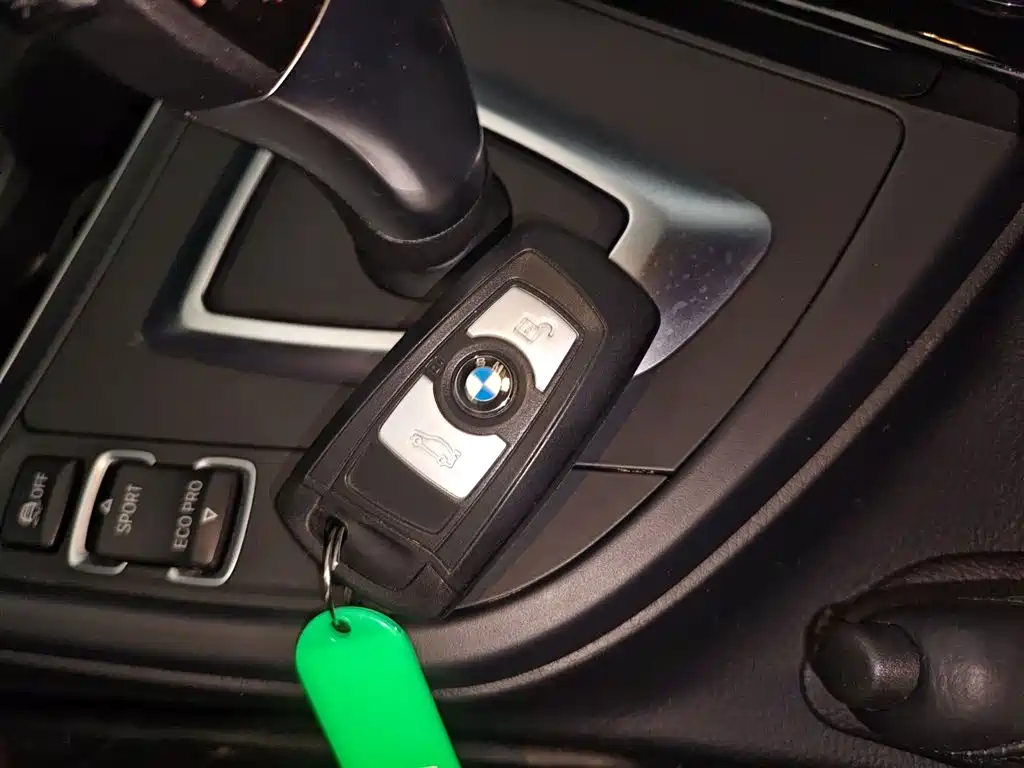 BMW 3 Series 2018 320Li Fashion Model купить на сайте DeffCars