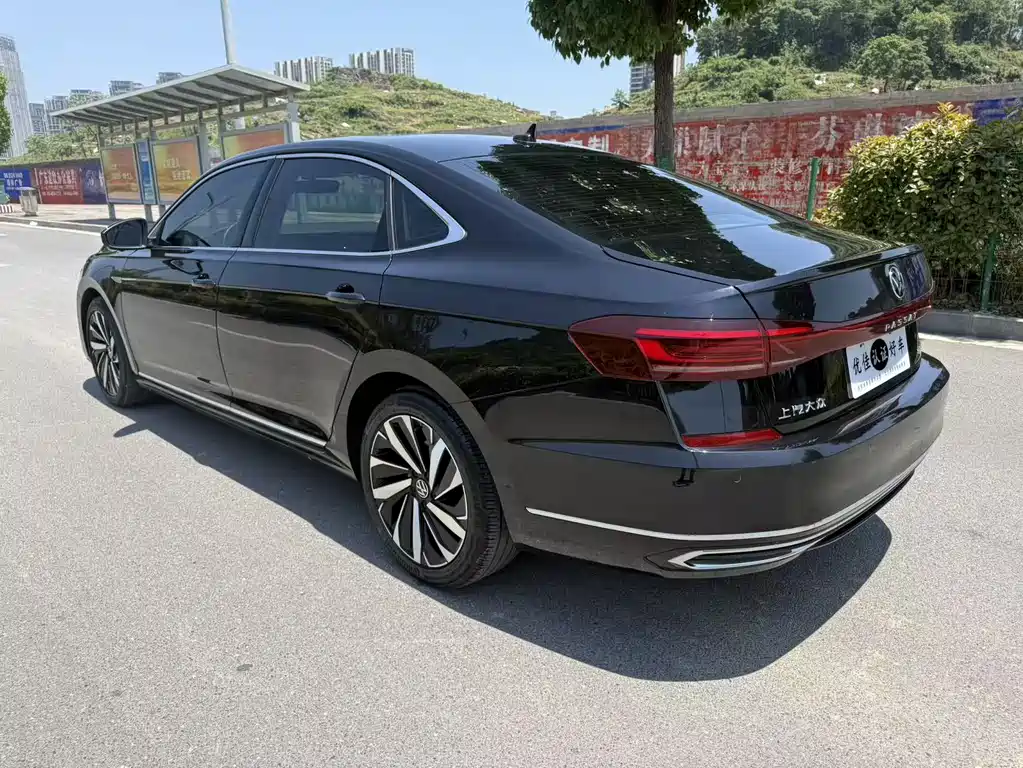 Passat 2022 330TSI Starry Sky Elite Edition купить на сайте DeffCars