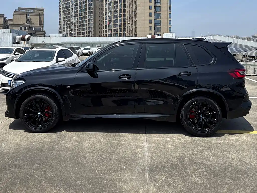 BMW X5 imported 2021 xDrive40i M sports package купить на сайте DeffCars