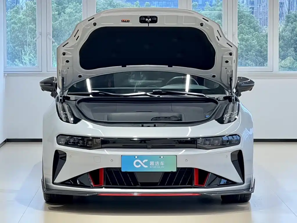 Jikrypton 001 FR 2023 FR version 100kWh купить на сайте DeffCars