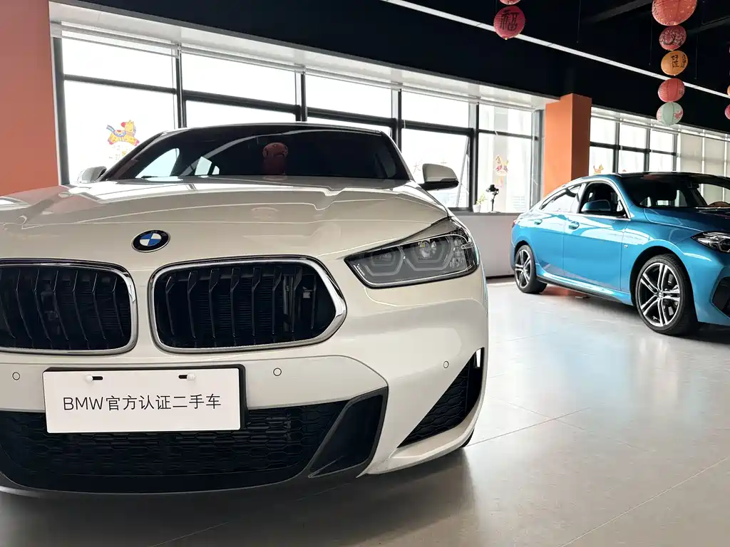 BMW X2 2021 sDrive25i Leading M Off-Road Package купить на сайте DeffCars