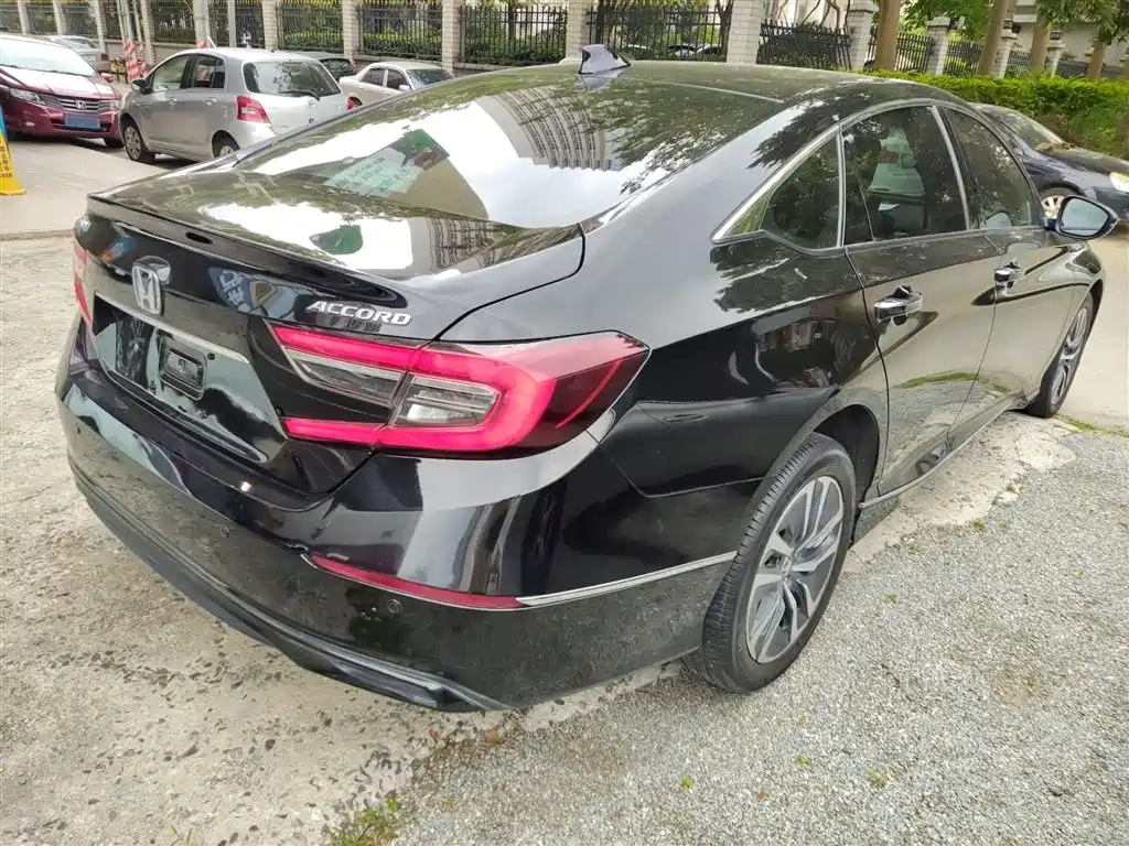 Accord 2022 Sharp Hybrid 2.0L Sharp Collar Edition купить на сайте DeffCars