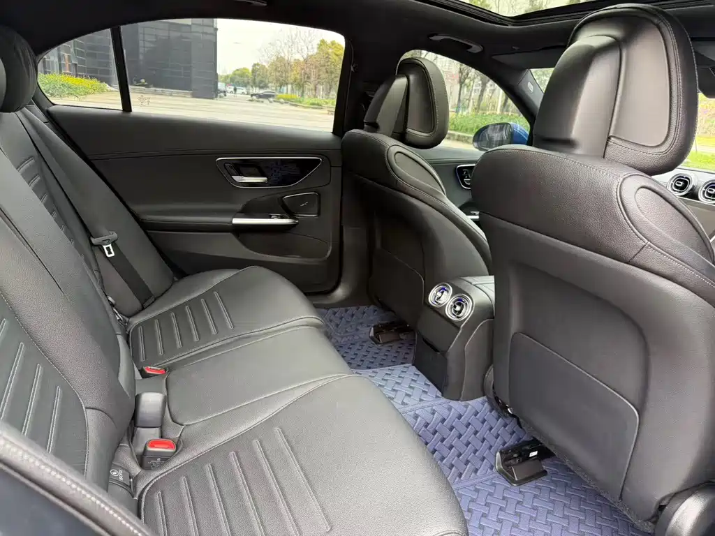 Mercedes-Benz C-Class 2022 facelift C 260 L sports version купить на сайте DeffCars
