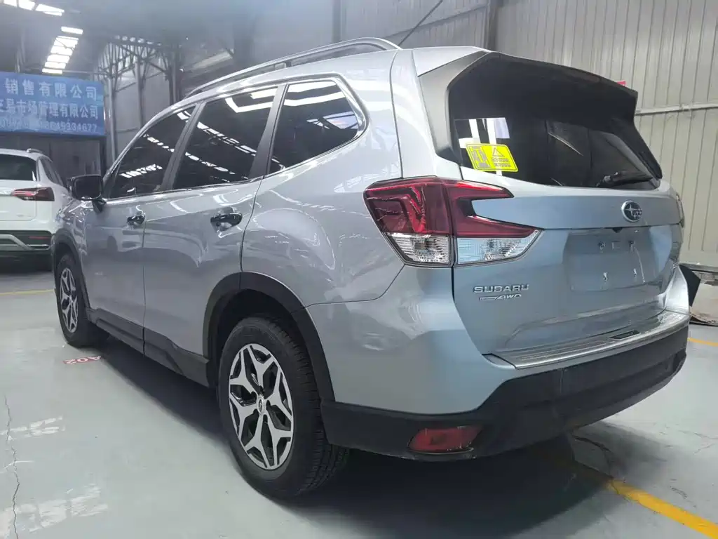 Forester 2020 2.0i Deluxe Edition купить на сайте DeffCars