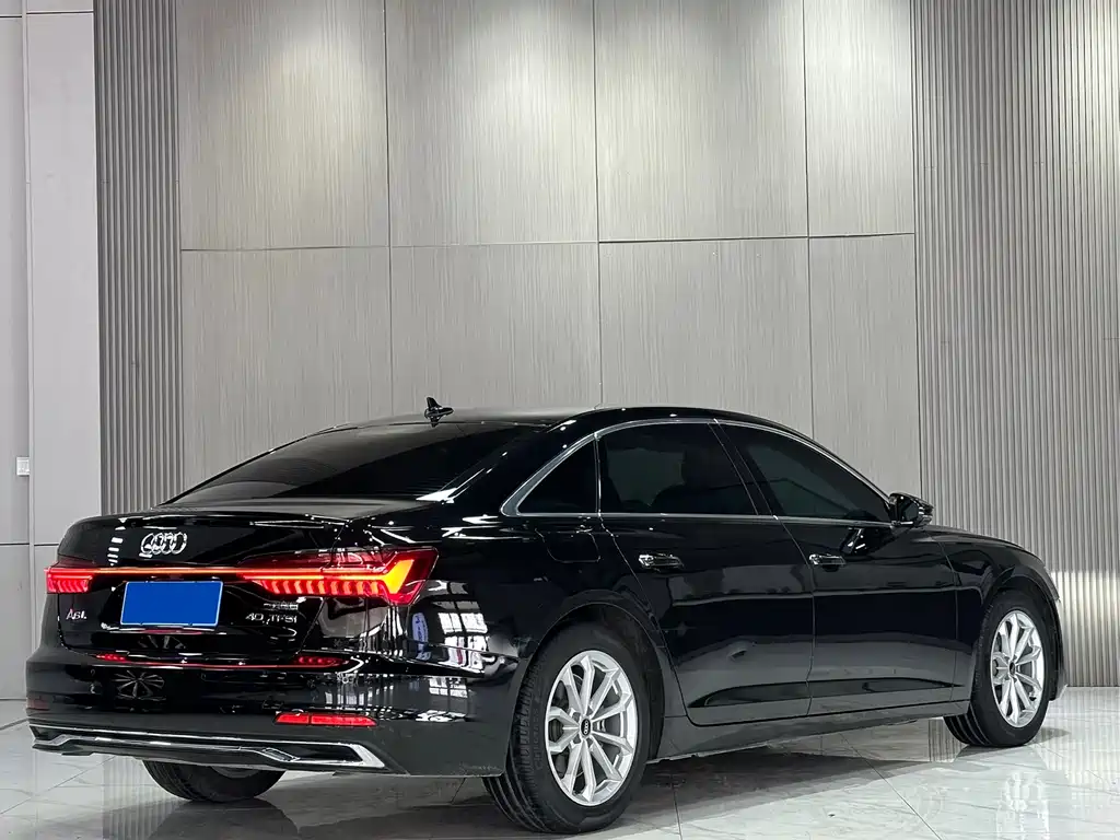 Audi A6L 2023 40 TFSI luxury and elegant model купить на сайте DeffCars