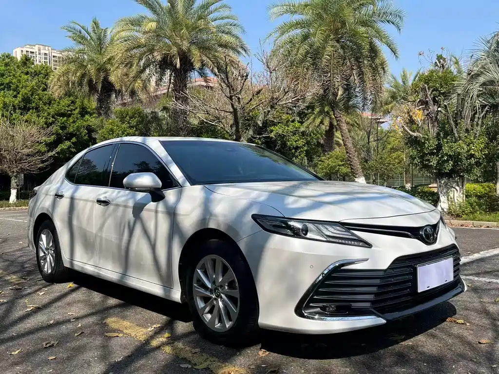 Camry 2021 2.0G Deluxe Edition купить на сайте DeffCars
