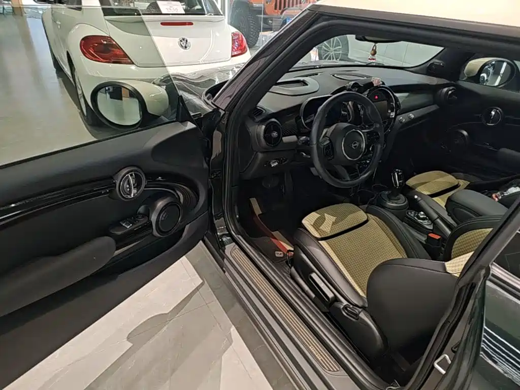 Mini 2022 2.0T Cooper S Obsession Special Edition купить на сайте DeffCars