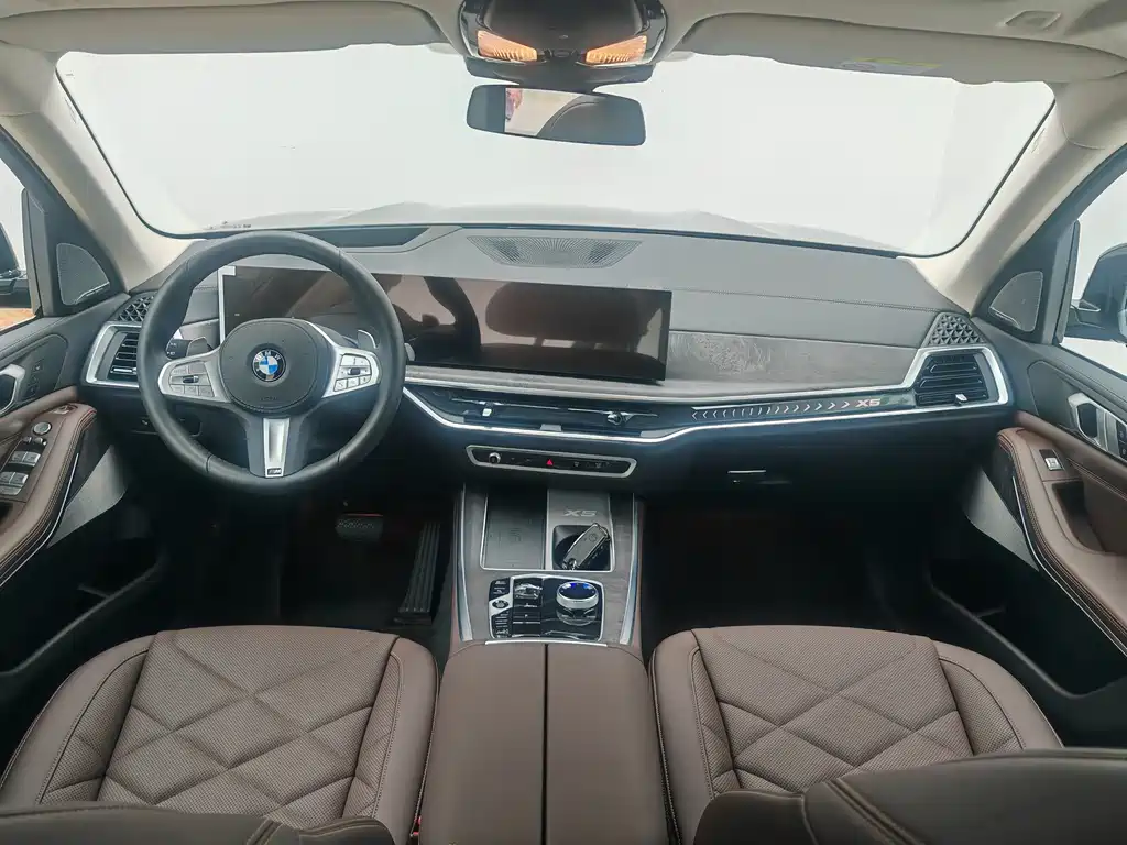 BMW X5 2025 xDrive 30Li Exclusive M Sports Night Package купить на сайте DeffCars