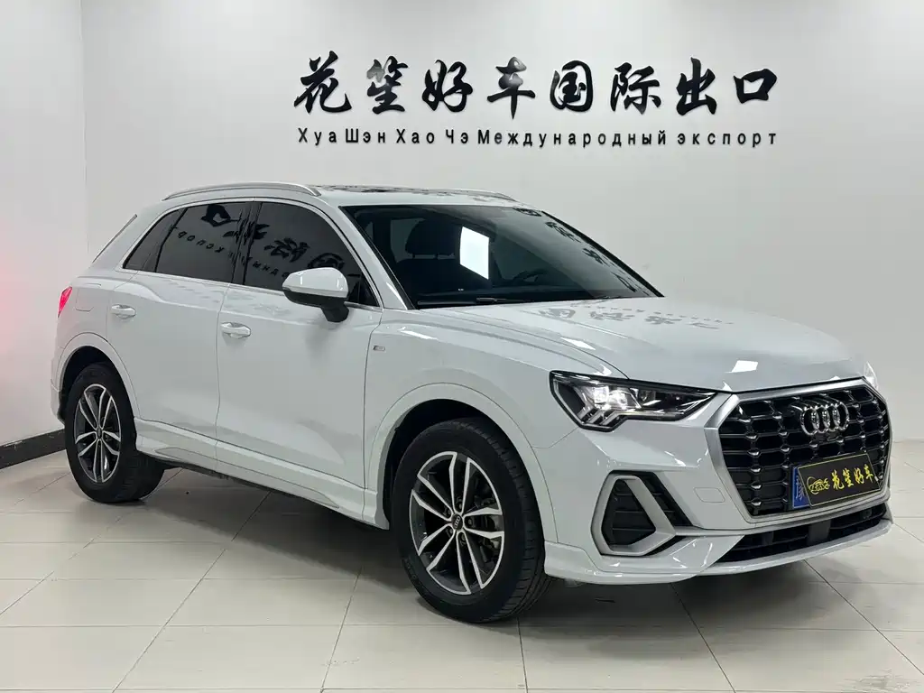 Audi Q3 2022 35 TFSI Fashionable and Dynamic купить на сайте DeffCars
