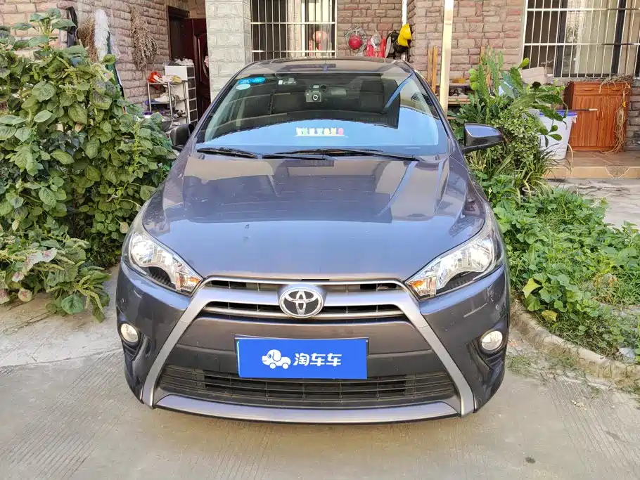 YARiS L 2015 1.5G automatic sunroof special edition купить на сайте DeffCars