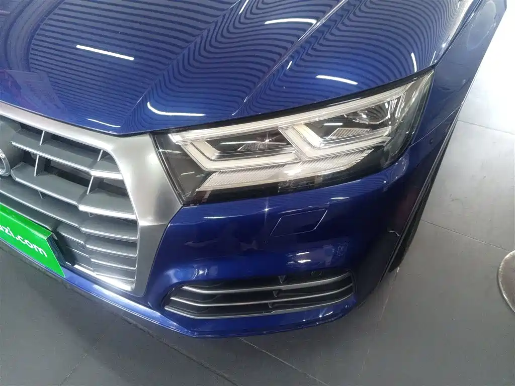 Audi Q5L 2018 45 TFSI Exclusive Fashion Type National V купить на сайте DeffCars