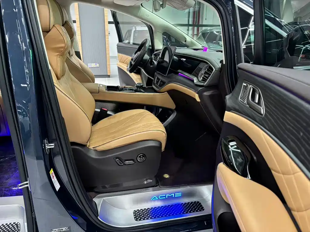 Denza D9 2024 DM-i 980 four-wheel drive flagship model купить на сайте DeffCars