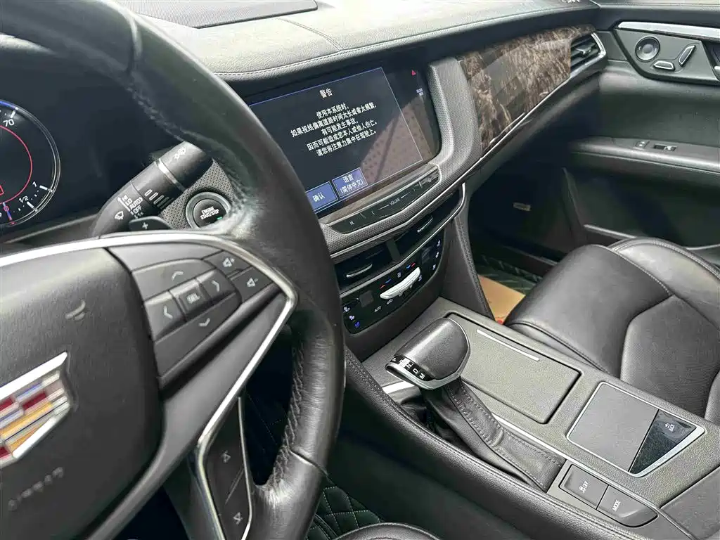 Cadillac CT6 2017 28T luxury model купить на сайте DeffCars
