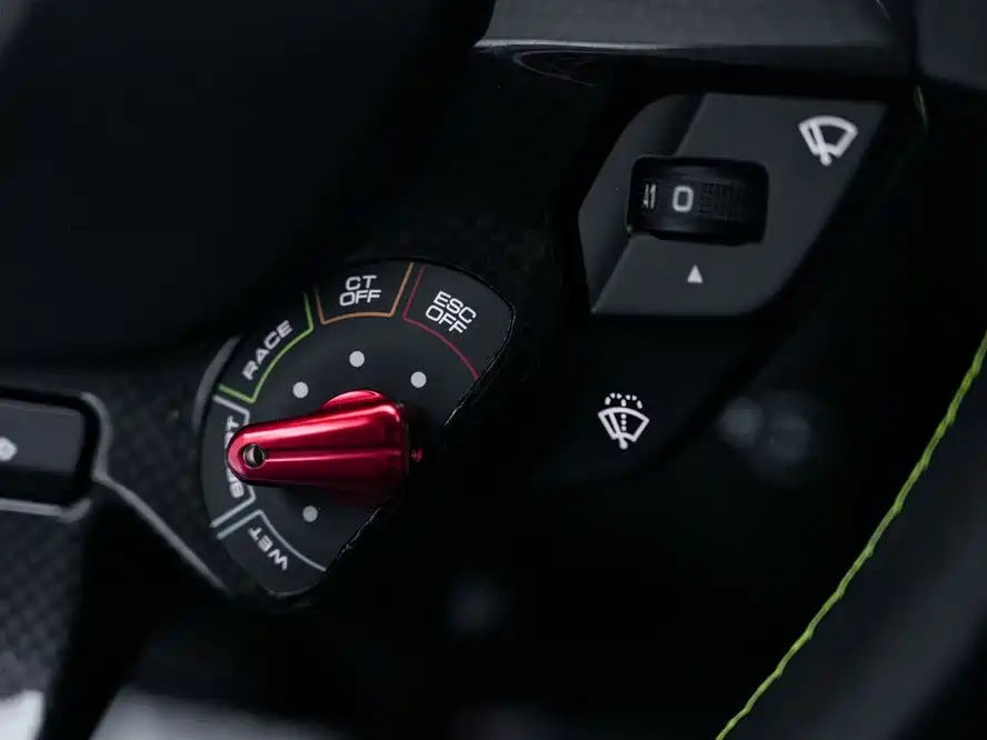 Ferrari 812 2017 6.5L Superfast купить на сайте DeffCars