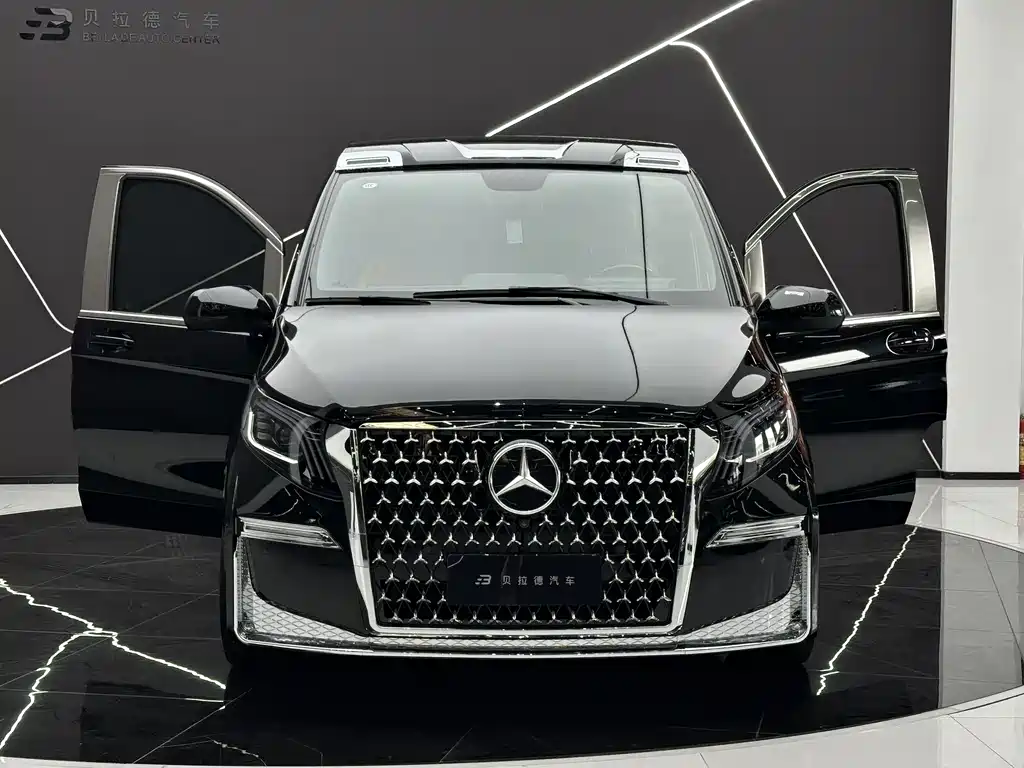 Vito 2023 2.0T Business Edition 7 seats купить на сайте DeffCars