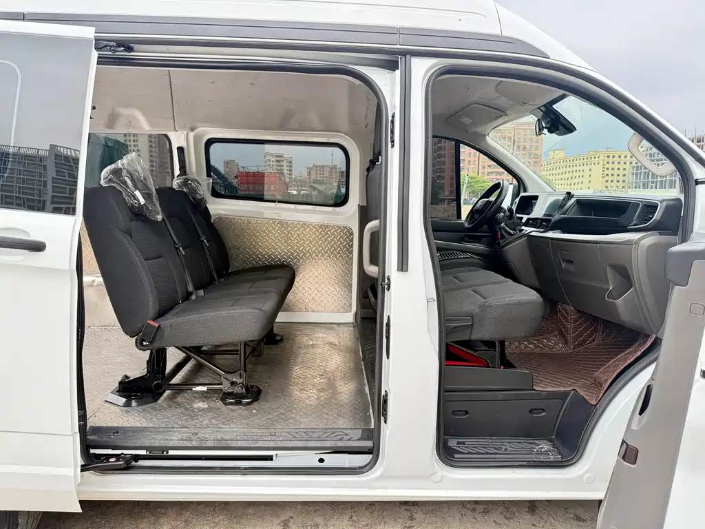Transit 2023 2.0T diesel manual multi-functional commercial vehicle short-axle mid-roof 5/6 seats купить на сайте DeffCars
