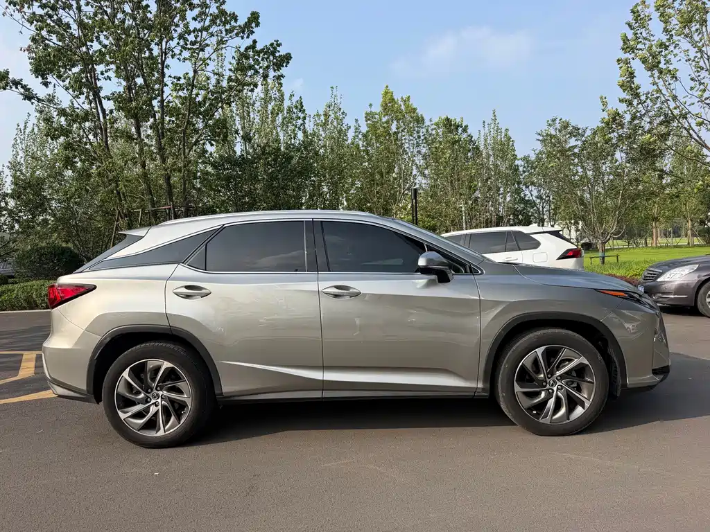Lexus RX 2016 300 4WD Elegant Edition Country V купить на сайте DeffCars
