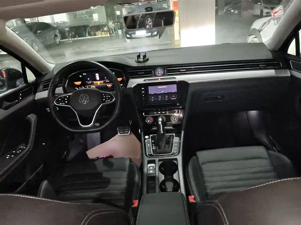 Magotan 2025 model 280TSI DSG comfort model купить на сайте DeffCars
