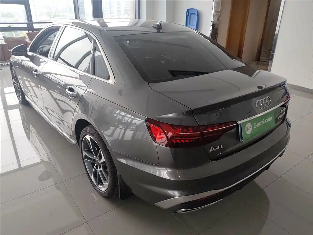 Audi A4L 2022 40 TFSI Fashionable and Dynamic купить на сайте DeffCars