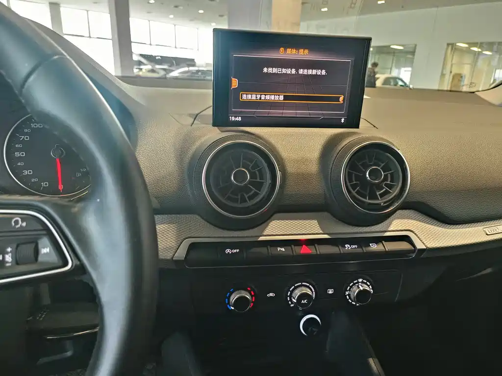 Audi Q2L 2021 35 TFSI aggressive and dynamic model купить на сайте DeffCars