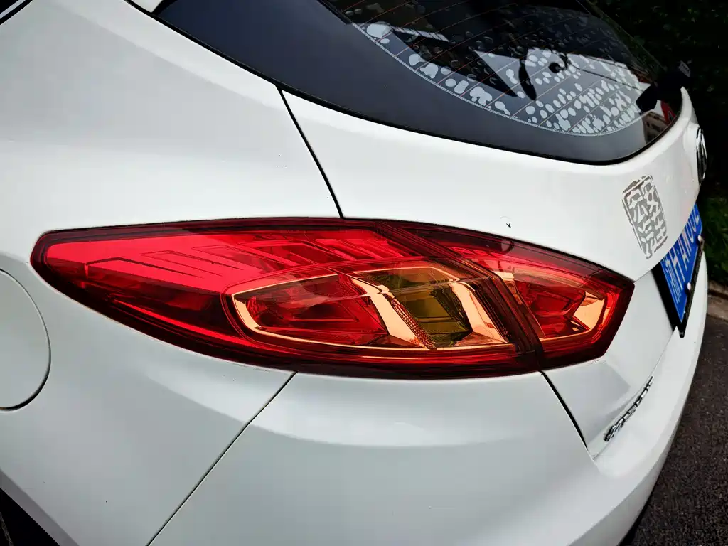 Eado XT 2015 1.6L manual handsome model National V купить на сайте DeffCars
