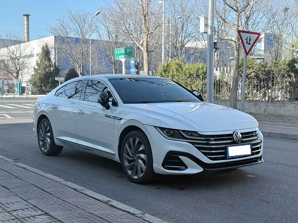 FAW-Volkswagen CC 2024 380TSI Dazzling Edition купить на сайте DeffCars