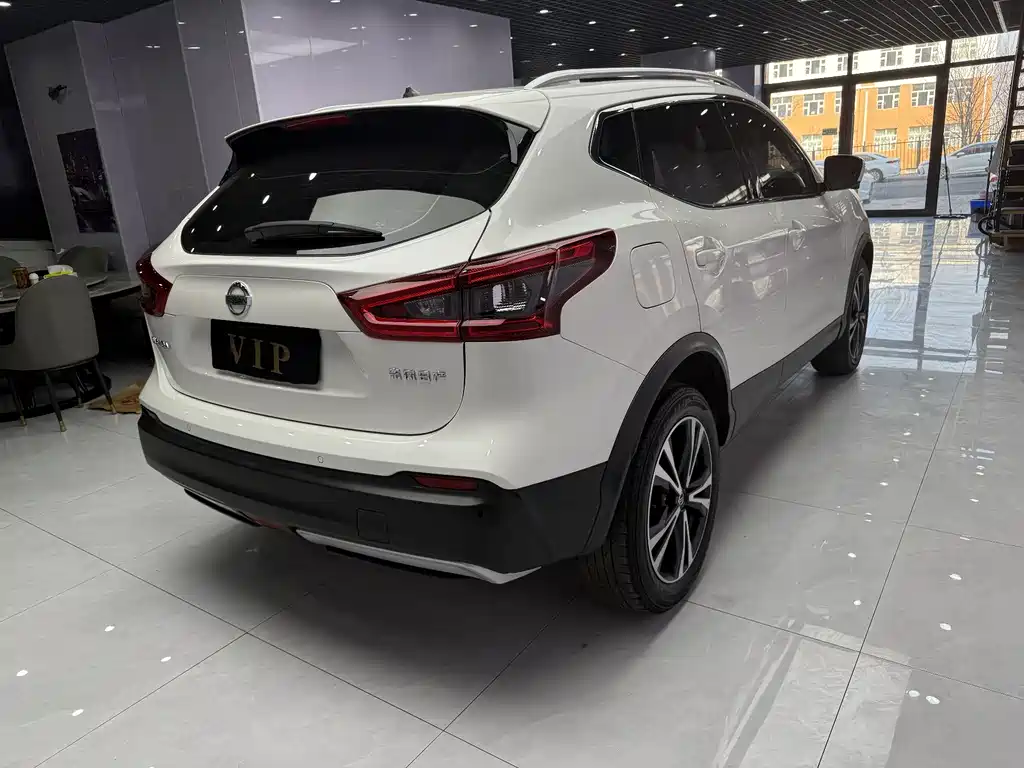 Qashqai 2022 2.0L CVT XV Prem Deluxe Edition купить на сайте DeffCars