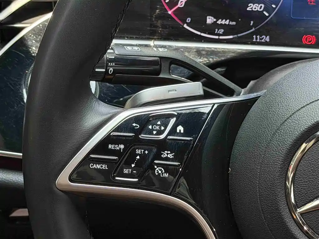 Mercedes-Benz E-Class 2024 E 300 L Luxury Model купить на сайте DeffCars