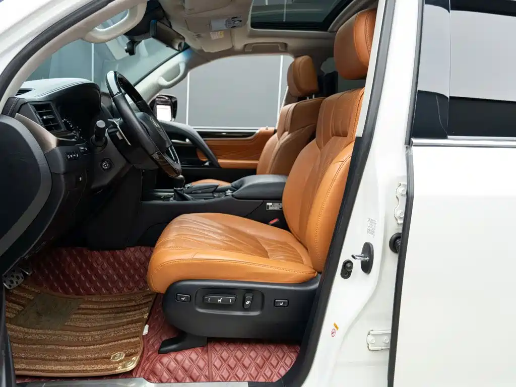 Lexus LX 2019 570 Peak Special Edition купить на сайте DeffCars