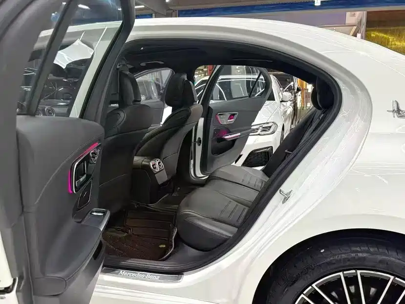 Mercedes-Benz C-Class 2023 C 260 L Sports Edition купить на сайте DeffCars