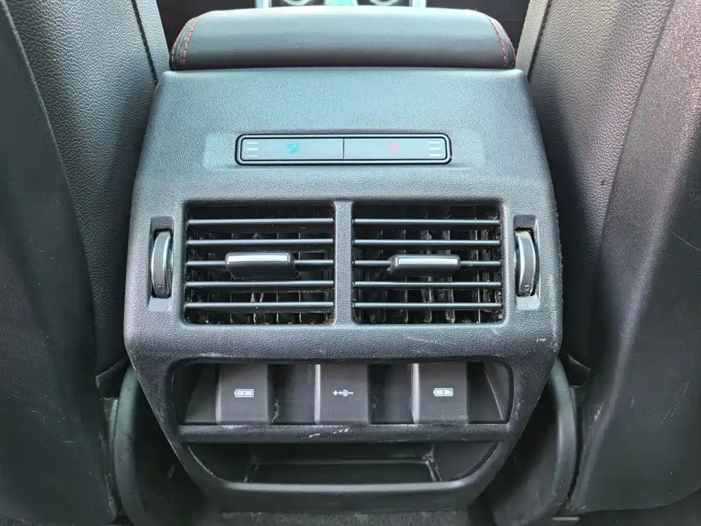 Discovery Sport 2022 249PS Metropolis Edition 5-seater купить на сайте DeffCars