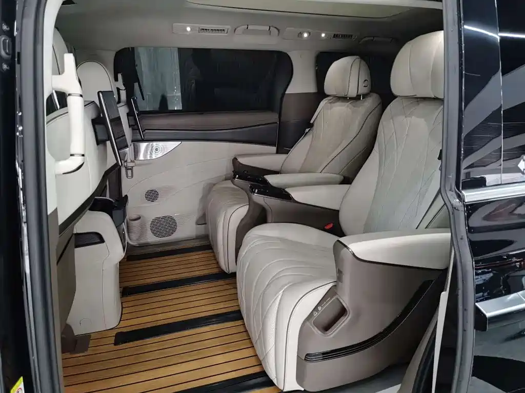 Denza D9 2022 DM-i 970 four-wheel drive premium model купить на сайте DeffCars
