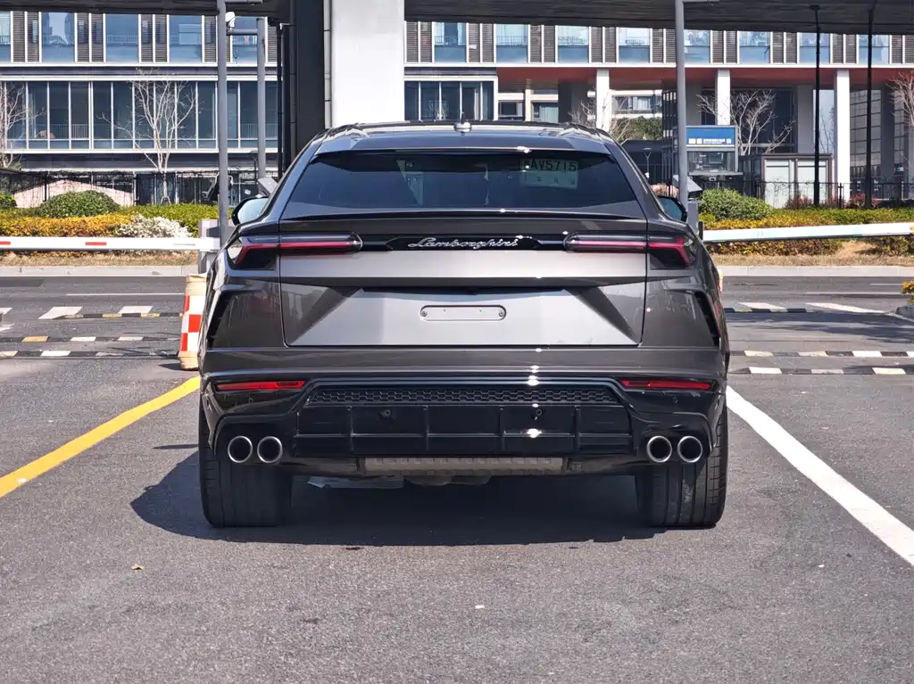 Urus 2021 4.0T V8 купить на сайте DeffCars