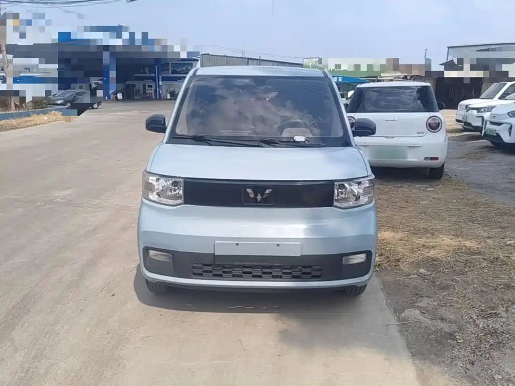 Hongguang MINIEV 2022 Yuexiang model lithium iron phosphate купить на сайте DeffCars