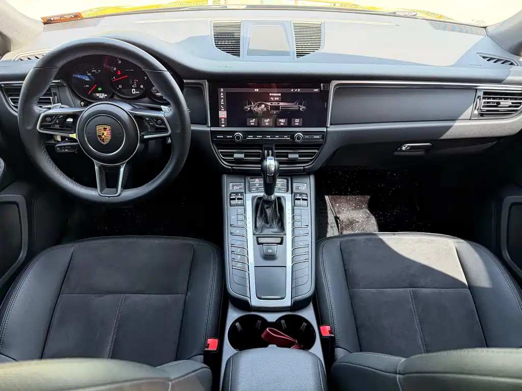 Macan 2018 Macan 2.0T купить на сайте DeffCars