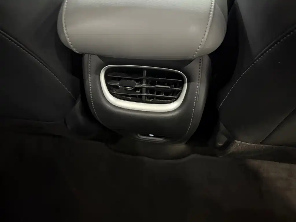 Zhiji LS6 2023 Max long battery life version купить на сайте DeffCars