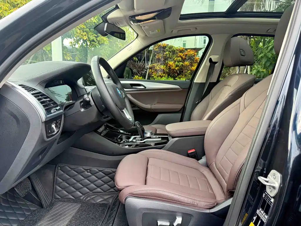 BMW iX3 2021 leading model купить на сайте DeffCars