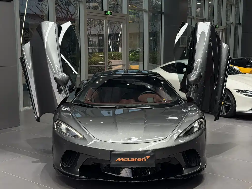 McLaren GT 2019 4.0T standard model купить на сайте DeffCars