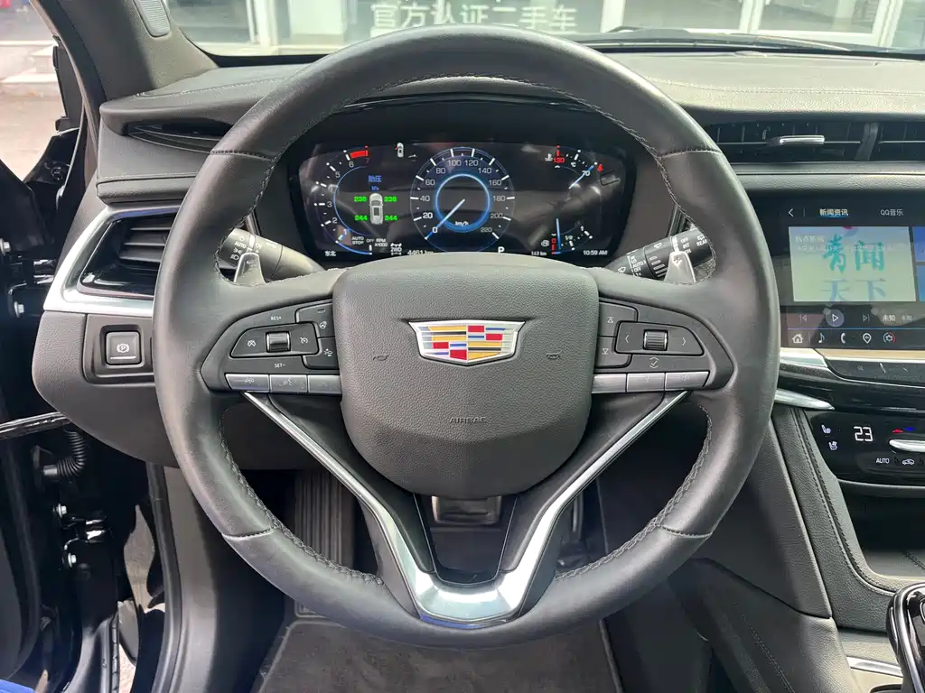 Cadillac XT6 2025 2.0T six-seat four-wheel drive premium executive black label version купить на сайте DeffCars