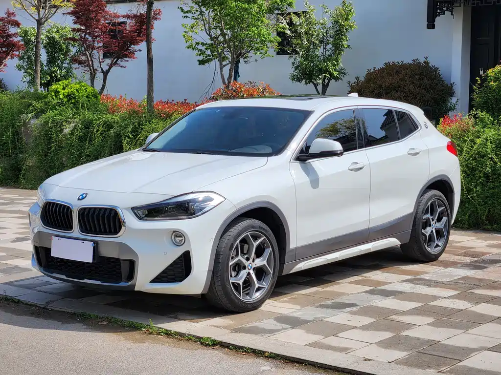 BMW X2 imported 2019 sDrive20i M off-road package National VI купить на сайте DeffCars