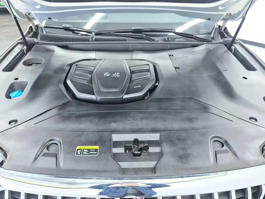 Hongqi HS5 2019 2.0T Zhilian Qixiang four-wheel drive version купить на сайте DeffCars