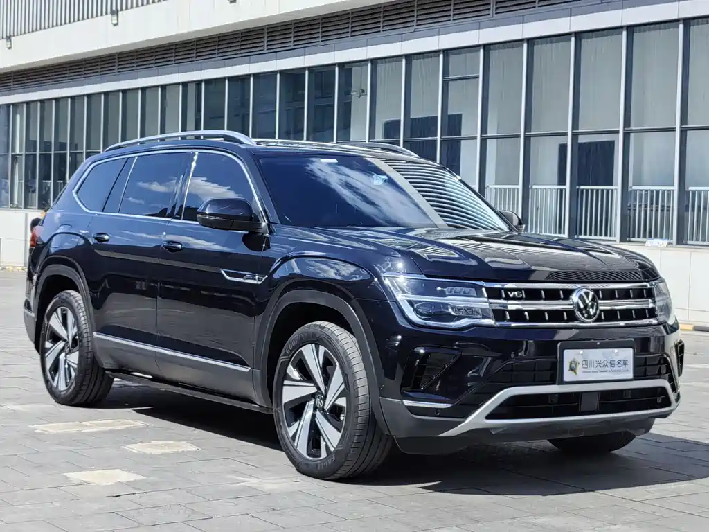 Touron 2024 530 V6 four-wheel drive luxury version купить на сайте DeffCars